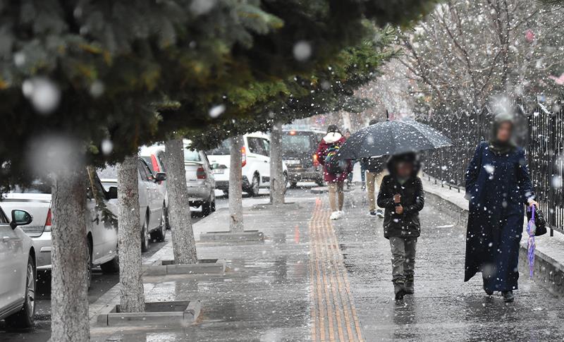 DİYARBAKIR VE BÖLGEDE KARLA KARIŞIK SAĞAN YAĞIŞ UYARISI!