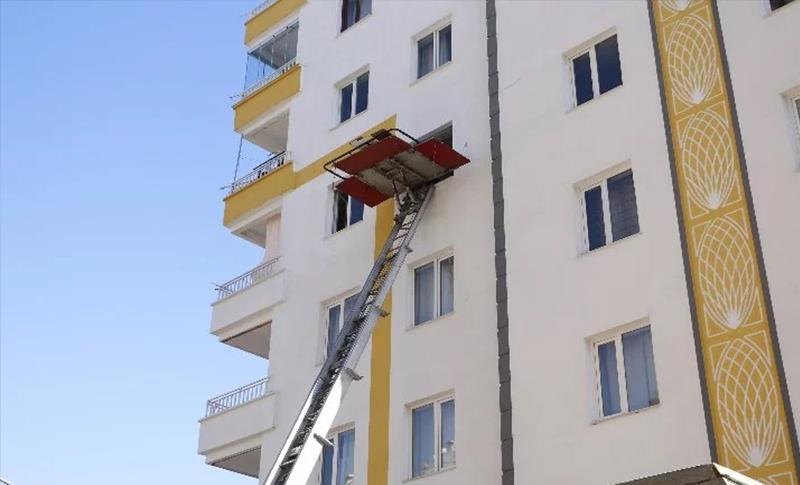 DİYARBAKIR’DA DEPREM FIRSATÇILARI NAKLİYE FİYATLARINI KATLADI