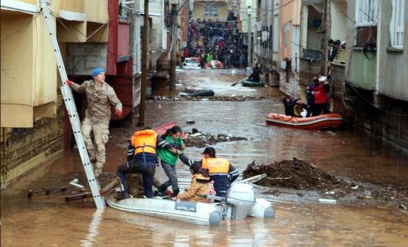 URFA’DA SEL NEDENİYLE HAYATINI KAYBEDENLERİN SAYISI 9 OLDU