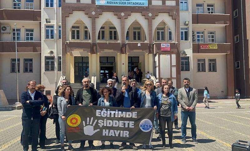 EĞİTİM SEN DİYARBAKIR ŞUBELER’İ ÖĞRETMENE ŞİDDETTİ PROTESTO ETTİ