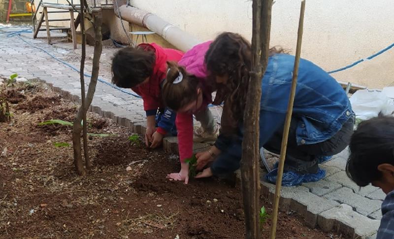 ENGELLİ ÇOCUKLARA “ENGELSİZ FEN VE DOĞA EĞİTİMİ ETKİNLİĞİ”