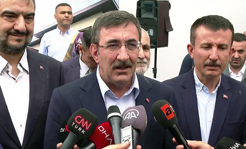 CÎGIRÊ SEROKKOMAR YILMAZ, DERBARÊ MÛÇEYA HERÎ KÊM DE DAXUYANÎ DA