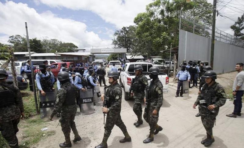 HONDURAS’TA 24 KİŞİ ÖLDÜRÜLDÜ, SOKAĞA ÇIKMA YASAĞI İLAN EDİLDİ