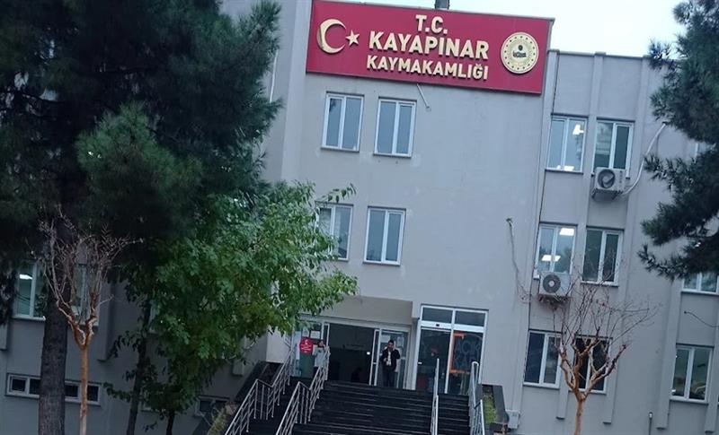 KAYAPINAR’DA ÖĞRENCİLERE NAKDİ EĞİTİM YARDIMI