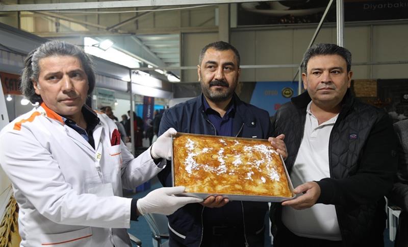 KÜRT BÖREĞİ’NE DİYARBAKIR GURME FUARI’NDA YOĞUN İLGİ