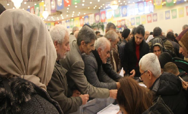 DEM PARTİ’NİN DİYARBAKIR ADAYI DOĞAN HATUN OLDU