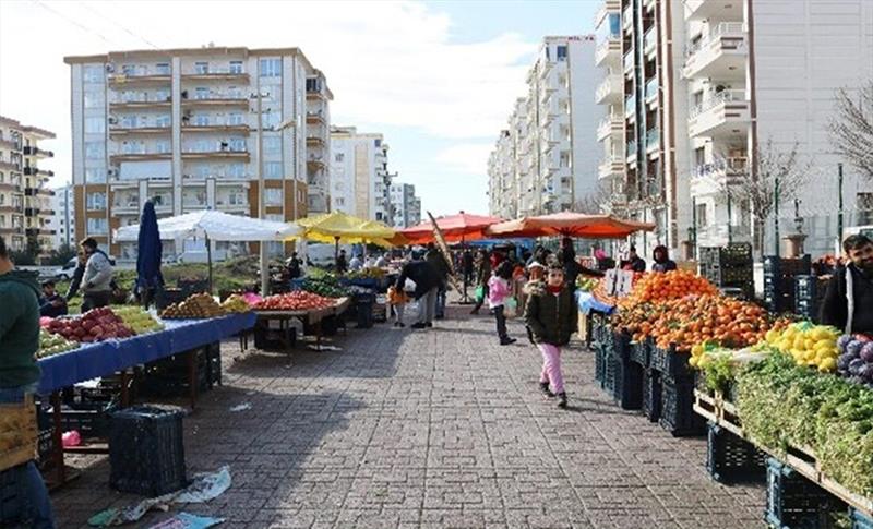 DİYARBAKIR'DA RAMAZAN HEYECANI VE ARTAN FİYATLAR