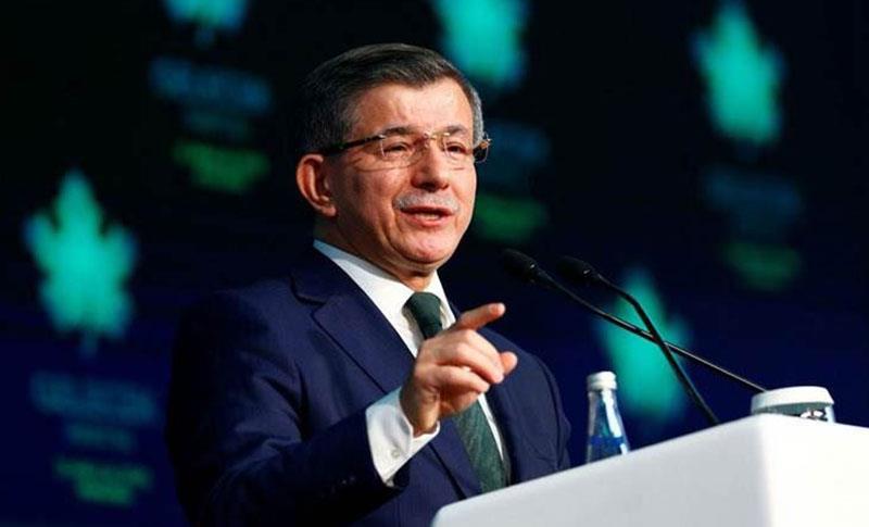 AHMET DAVUTOĞLU: ESAD’A ‘KÜRTLERE VATANDAŞLIK VERİN’ DEDİM