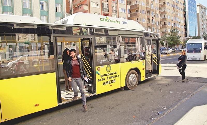 DİYARBAKIR’DA TOPLU ULAŞIMA YAPILAN ZAM VATANDAŞIN TEPKİSİNE NEDEN OLDU