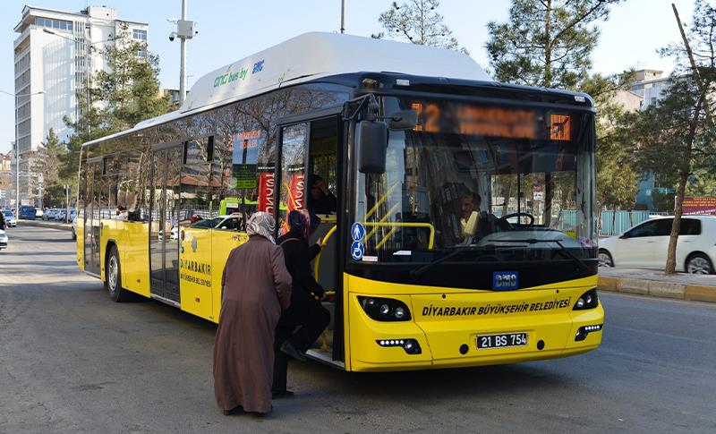 KULP VE LİCE’DE 2 YILDIR OTOBÜS SEFERİ BAŞLAMADI