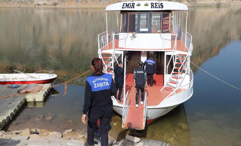 EĞİL'DE FOSİL YAKITLI TEKNE TAŞIMACILIĞI SONLANDIRILDI