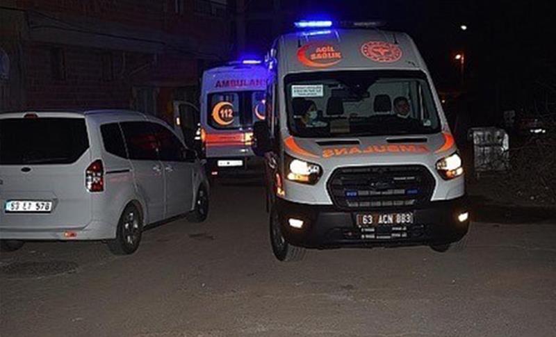 URFA’DA GERİ MANEVRA YAPAN ARACIN ALTINDA KALAN ÇOCUK HAYATINI KAYBETTİ