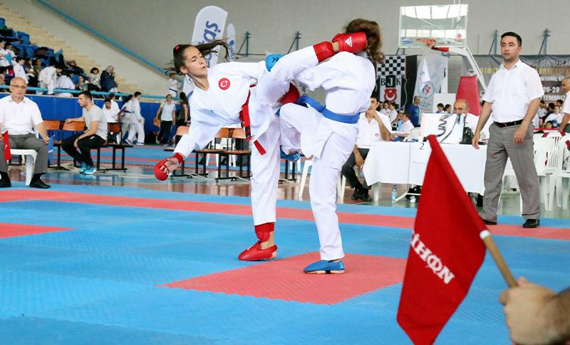 SENA KIZILASLAN A JI AMEDÊ CAREK DIN BÛ ŞAMPÎYONA TIRKÎYÊ