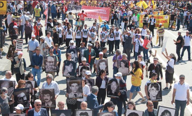 MADIMAK KATLİAMI’NDA KAYBEDİLENLER ANILDI