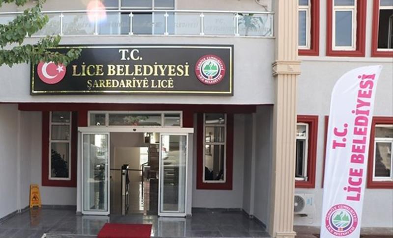 MERCAN: KAYYUMLAR LİCE’DE BELEDİYEYE AİT TAŞINMAZLARI SATIYOR