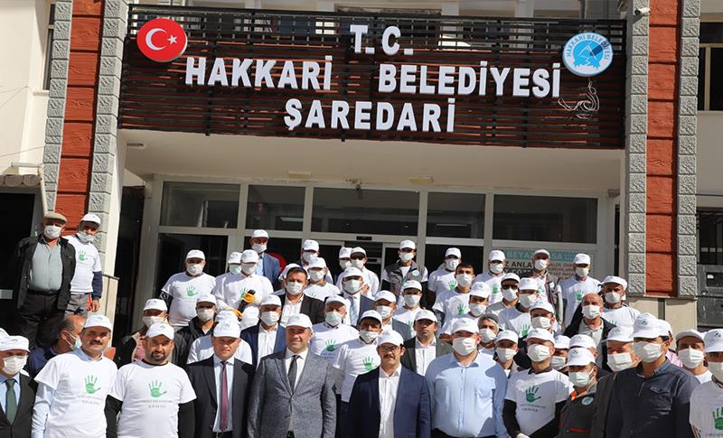 KAYYUMLA YÖNETİLEN HAKKÂRİ BELEDİYESİ İCRALIK OLDU