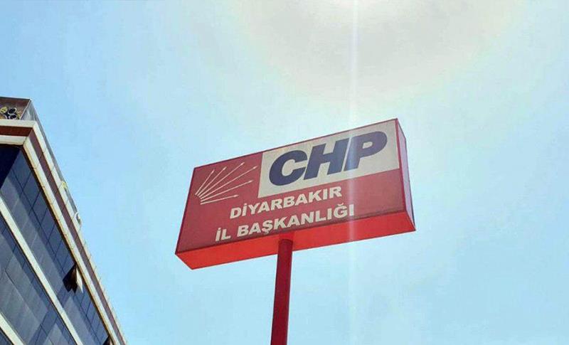 TEŞKÎLATA BAJÊR A CHP’Ê 38 NÛNERAN ÎXRAC KIR